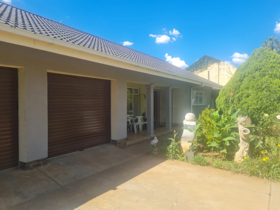 3 Bedroom Property for Sale in Stilfontein Ext 4 North West